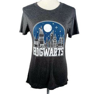Hogwarts Harry Potter Distressed  Tee Small Gray Wizarding World -Short Sleeve